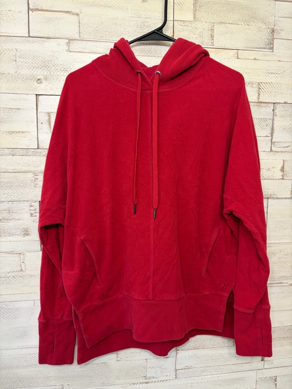 Sweaty Betty red‎ escape luxe fleece hoodie funnel neck Italy medium